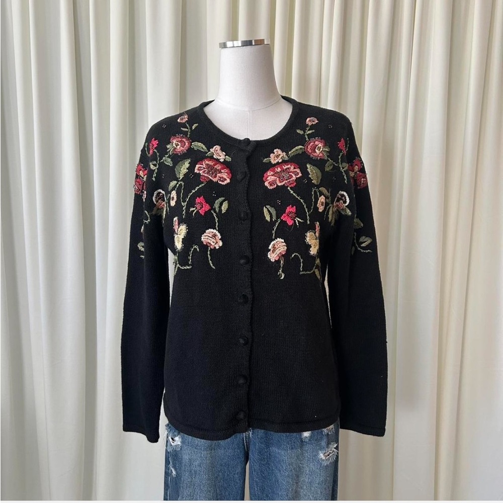 VTG Y2K Heirloom Collectibles Black Floral Embroidered Cardigan Romantic Goth. - Picture 4 of 7